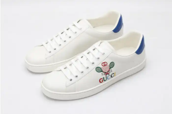 Bmlin GUCC ACE EMBROIDERED LOW-TOP SNEAKER 603696 AY070 9096 0124