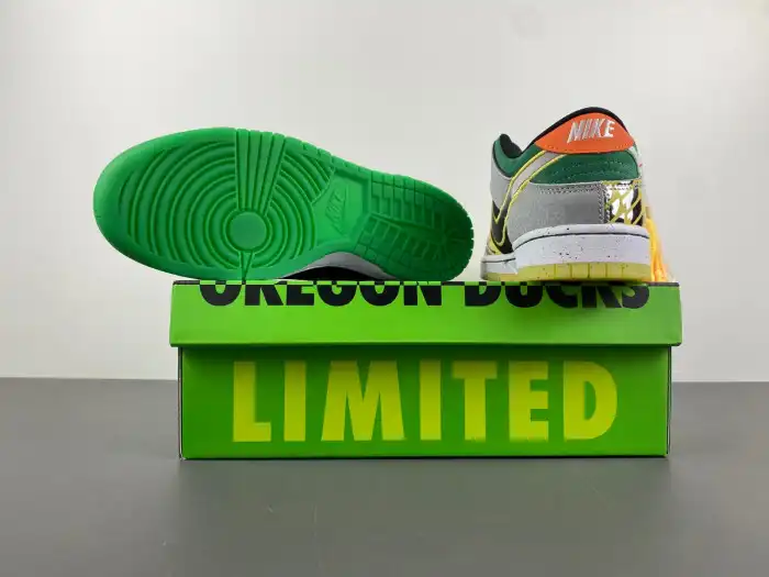 Boostmaster lin Nike Dunk Low What the Duck Away University of Oregon PE HV1454-100 0131