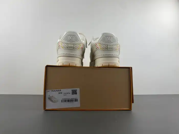 Boostmaster lin LV TRAINER SNEAKER 24052502 0123