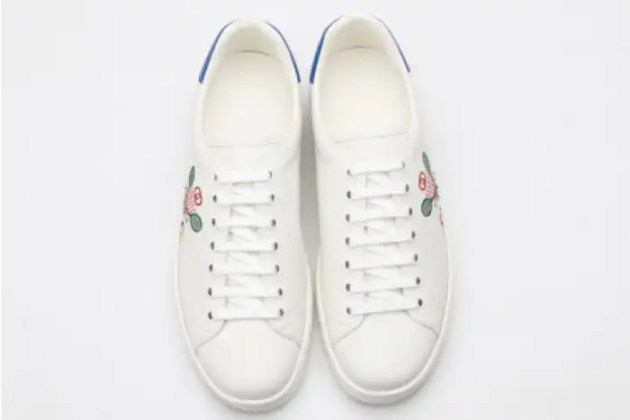 Bmlin GUCC ACE EMBROIDERED LOW-TOP SNEAKER 603696 AY070 9096 0124