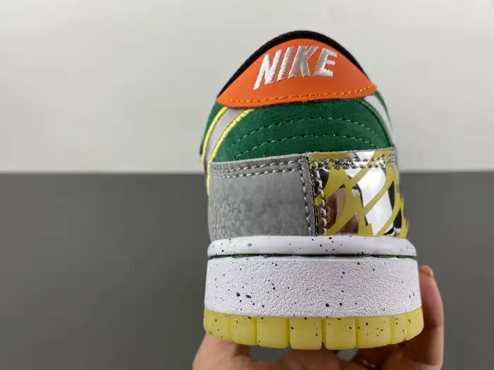 Boostmaster lin Nike Dunk Low What the Duck Away University of Oregon PE HV1454-100 0131