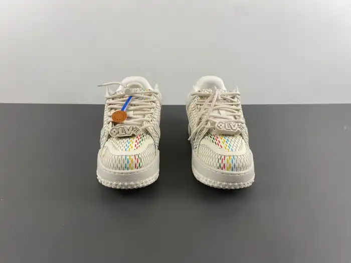 Boostmaster lin LV TRAINER SNEAKER 24052502 0123