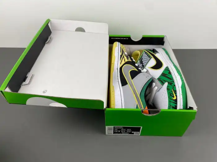 Boostmaster lin Nike Dunk Low What the Duck Away University of Oregon PE HV1454-100 0131