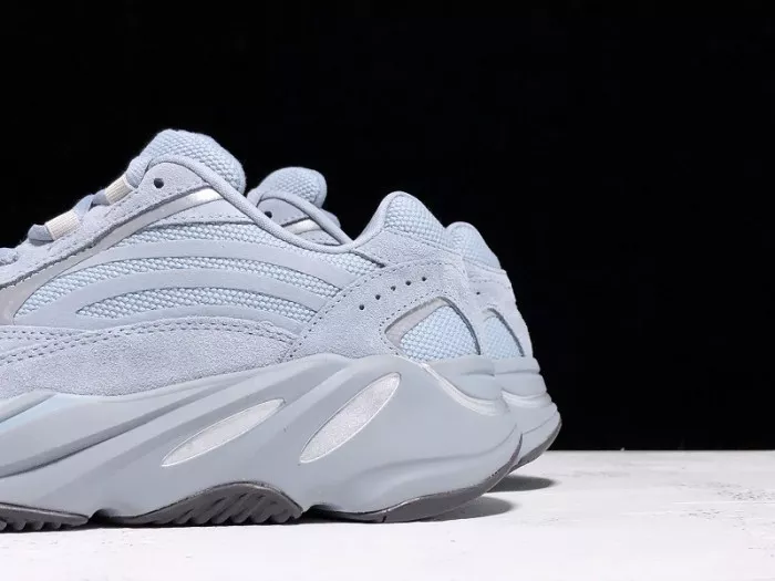 Cheap Adidas Yeezy Boost 700 v2 Hospital Blue FV8424 0113