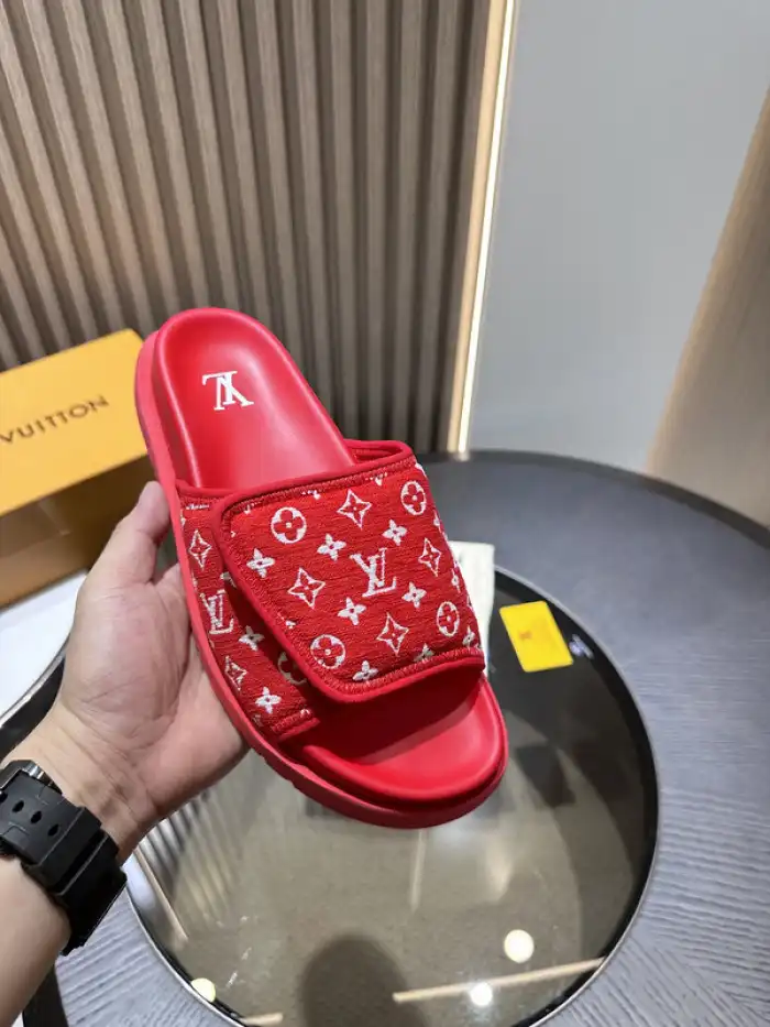 Boostmaster lin LV Miami Mule 24052711 0123