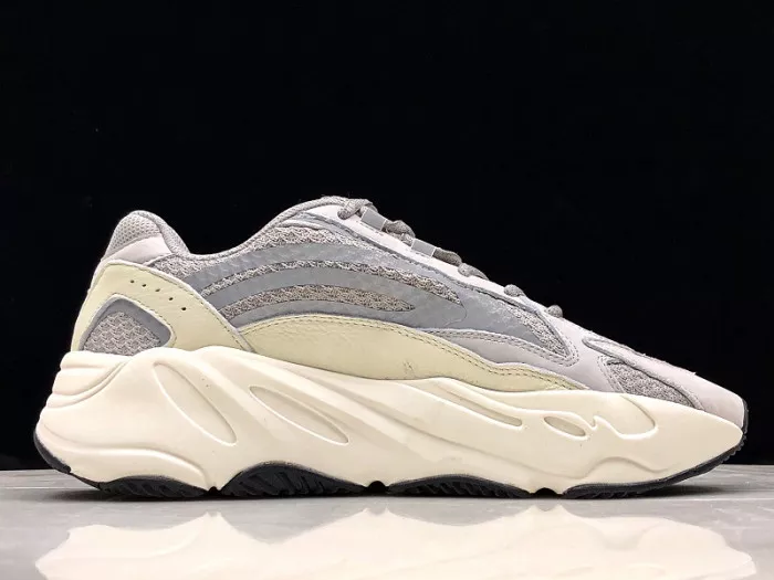 Affordable Adidas Yeezy Boost 700 V2 Static EF2829 0113