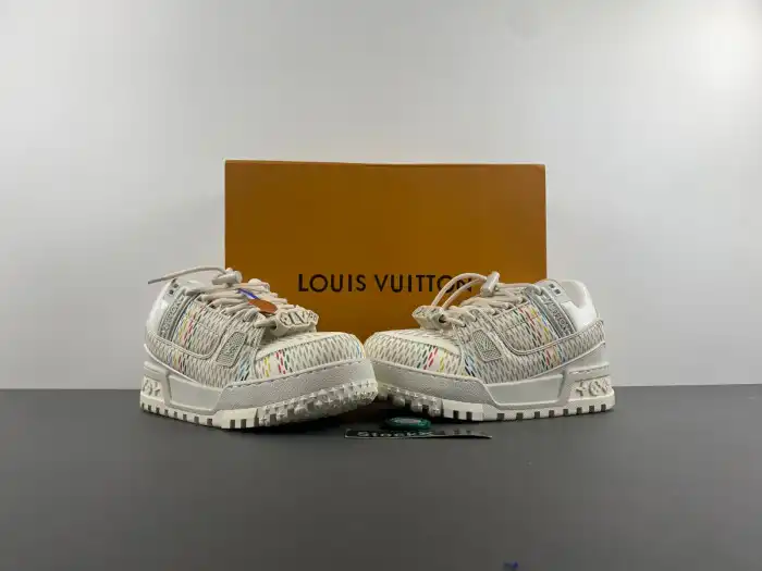 Boostmaster lin LV TRAINER SNEAKER 24052502 0123