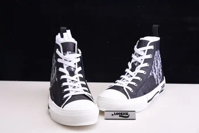 Bmlin shoes DR B23 High Top Oblique Sneaker Black & White 0203