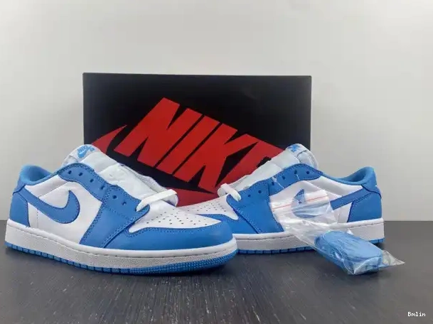 Boostmaster lin Low x Nike 1 Air SB UNC CJ7891-401 Jordan 0221