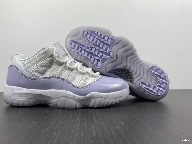 Bmlin shoes WMNS AH7860-101 Pure Violet Low Jordan Air 11 0220