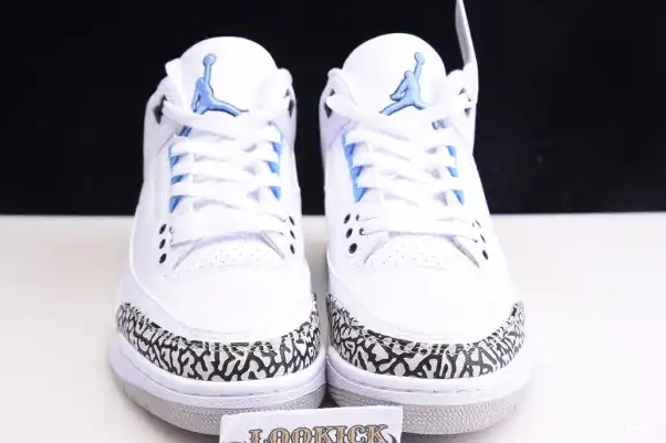 Bmlin 3 CT8532-104 Air Jordan UNC 0221