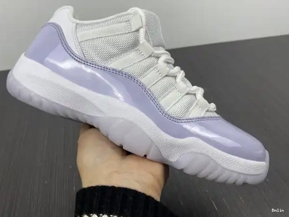 Bmlin shoes WMNS AH7860-101 Pure Violet Low Jordan Air 11 0220