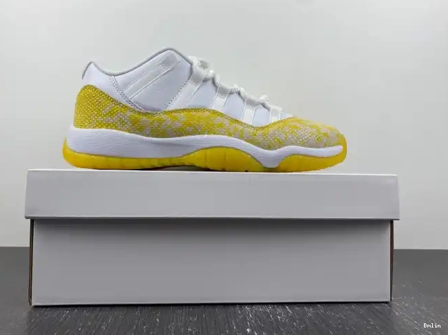 Bmlin shoes Low WMNS AH7860-107 Jordan Snakeskin 11 Yellow Air 0219