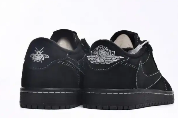 Bmlin shoes Scott Air x Black Low Phantom DM7866-001 Jordan Travis 1 OG 0222