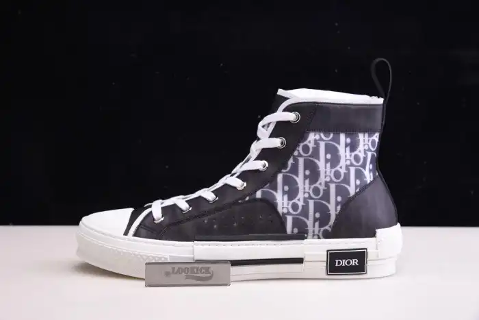 Bmlin shoes DR B23 High Top Oblique Sneaker Black & White 0203